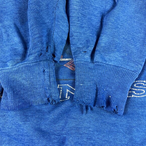 VTG 90s Crable NFL New York Giants Sweatshirt Large Blue Faded Thrashed Crewneck - Picture 3 of 16